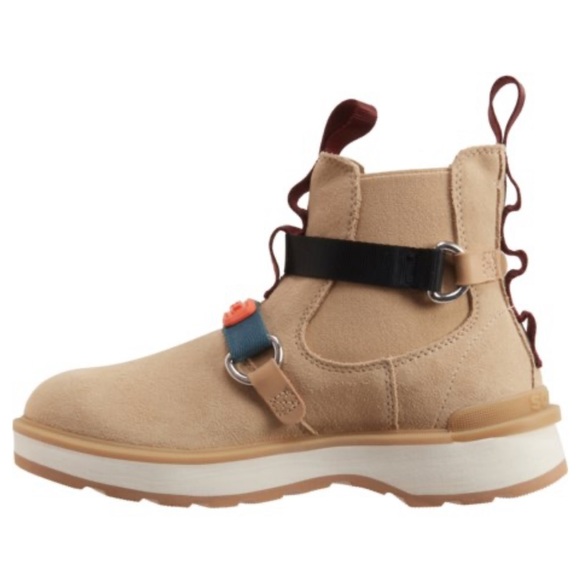 NEW🤍SOREL Hi-line EQ Chelsea Boot in Ceramic, Chalk - Picture 5 of 13